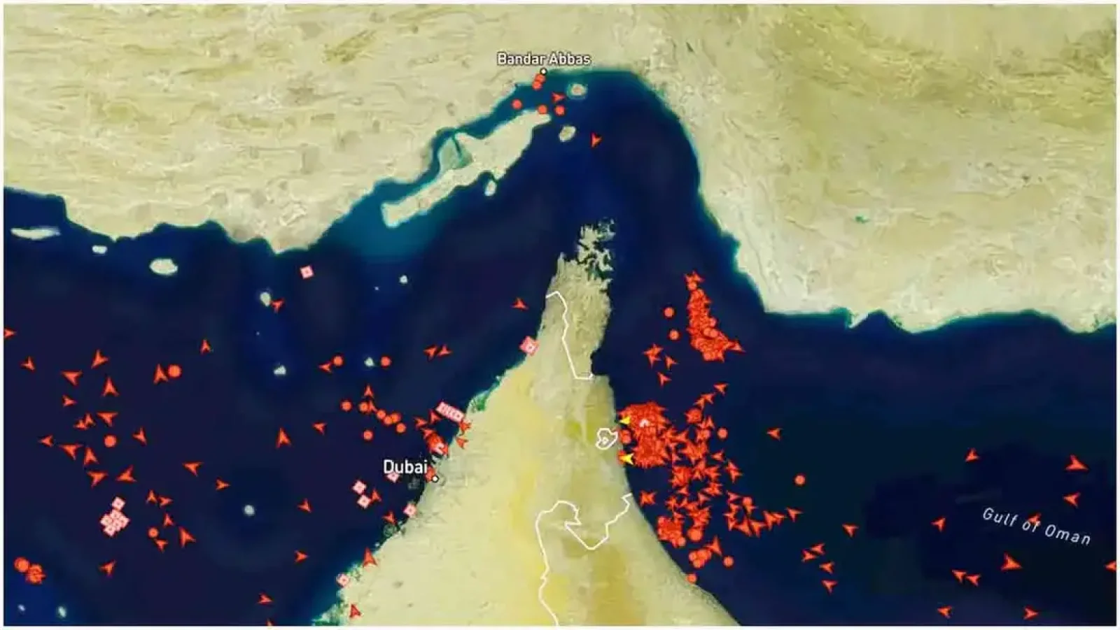 যুক্তরাষ্ট্রকে হরমুজ খুলতে বলেছে ইরান, দাবি ট্রাম্পের
