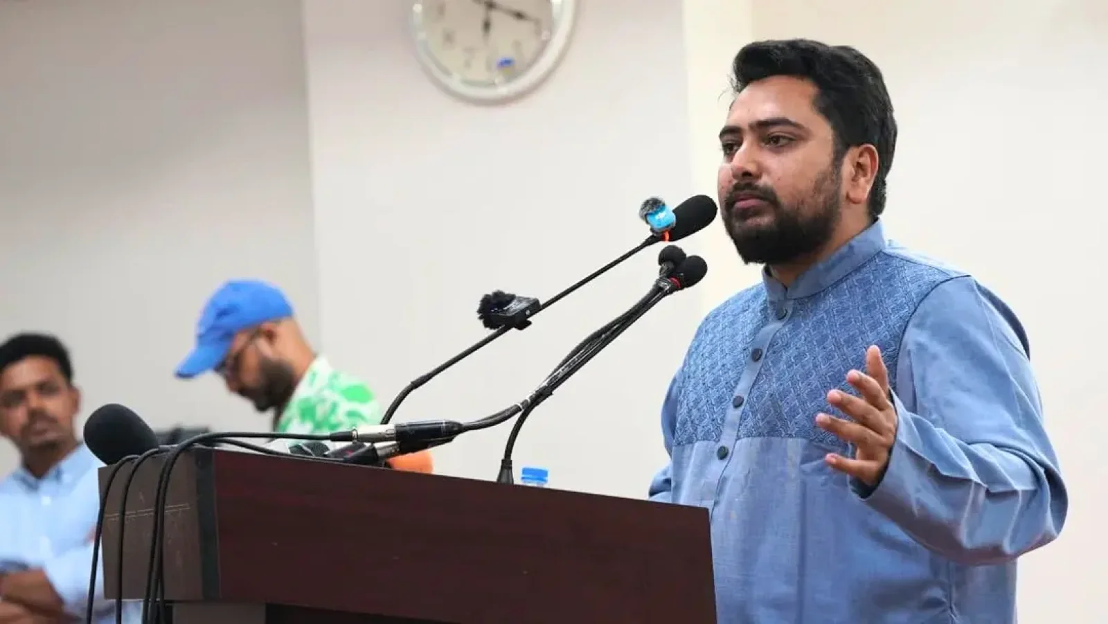 শেখ হাসিনার আপিলের সুযোগ নেই, মৃত্যুদণ্ড কার্যকর করতে হবে : নাহিদ ইসলাম
