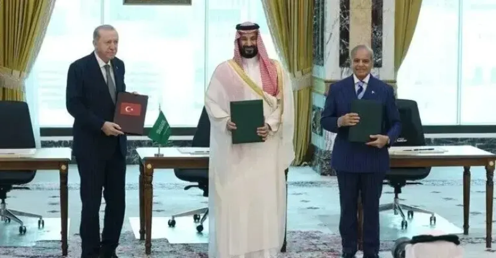 মক্কা চুক্তিতে ইরানকে চায় রাশিয়া