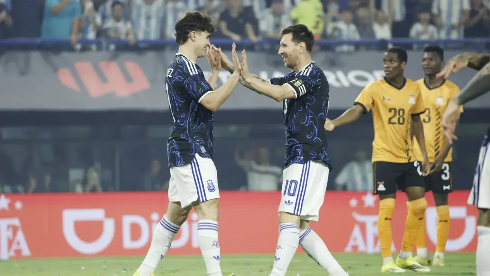 মেসি-আলভারেজদের দাপুটে জাম্বিয়াকে হারালো আর্জেন্টিনা