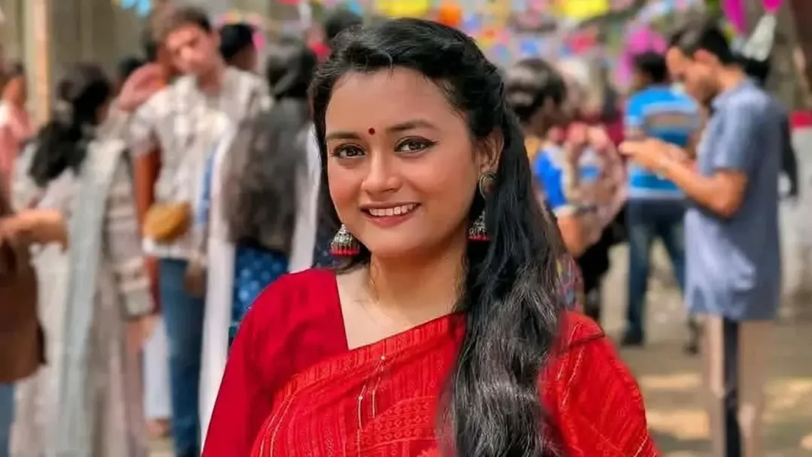 বাসা থেকে ঢাবি শিক্ষার্থীর মরদেহ উদ্ধার, চিরকুটে শিক্ষকের নাম