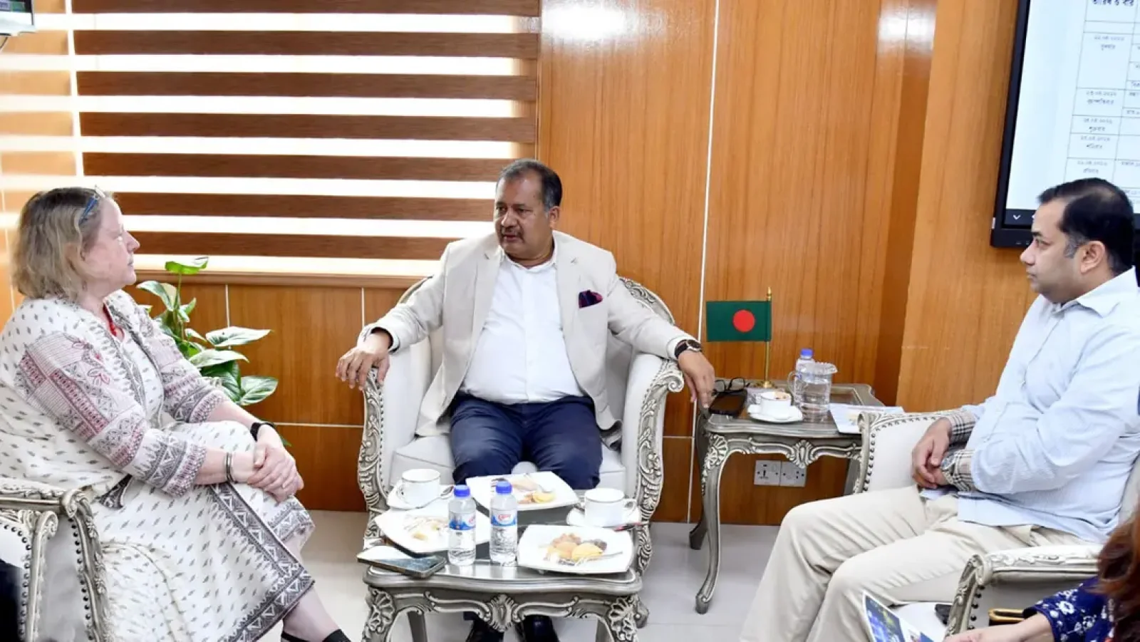 অপতথ্যের বিস্তার রোধে ইউনেস্কোর সহযোগিতা চাইলেন তথ্যমন্ত্রী