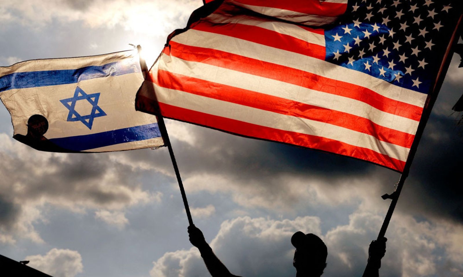 যুক্তরাষ্ট্র-ইসরায়েলের জন্য ‘বড় চমক’ অপেক্ষা করছে