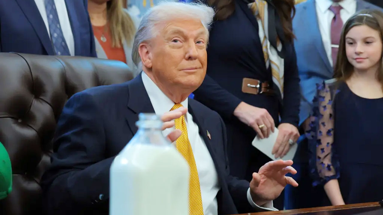 ইরানে বিক্ষোভকারীদের হত্যা-মৃত্যুদণ্ড বন্ধ হয়েছে : ট্রাম্প