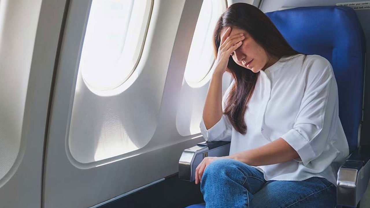 এই বর্ষায় ঘুরতে যাচ্ছেন? যে ৫ ভুল করবেন না