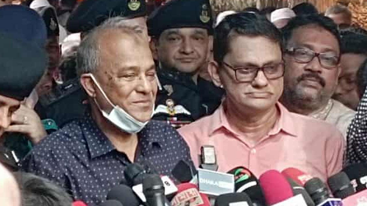 ‘প্রধান উপদেষ্টা যেই মাসে বলেছেন, সেই মাসেই নির্বাচন হবে: স্বরাষ্ট্র উপদেষ্টা