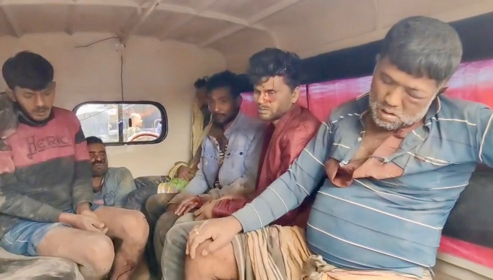 রাজশাহীতে ডাকাত সন্দেহে গনপিটুনিতে নিহত ১