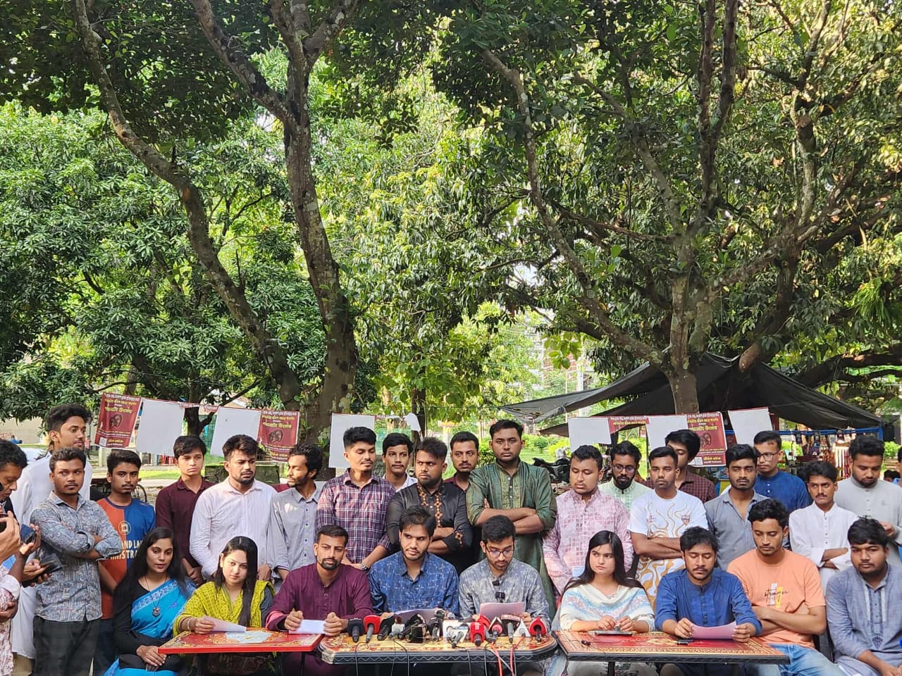 অবাধ ও গ্রহণযোগ্য রাকসু নির্বাচনের দাবিতে ২ প্যানেলের ১২ দফা প্রস্তাবনা