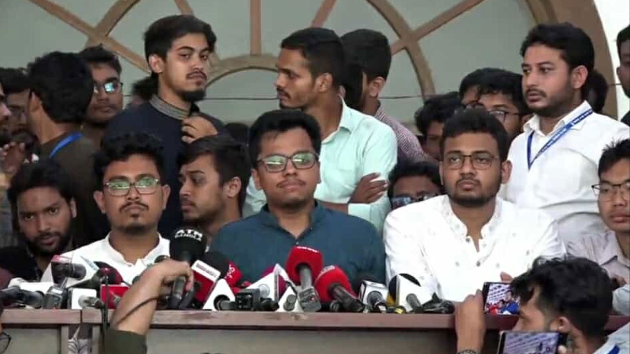 ডাকসুর জয়কে ‌‘জুলাই প্রজন্মের বিজয়’ বললেন নবনির্বাচিত ভিপি