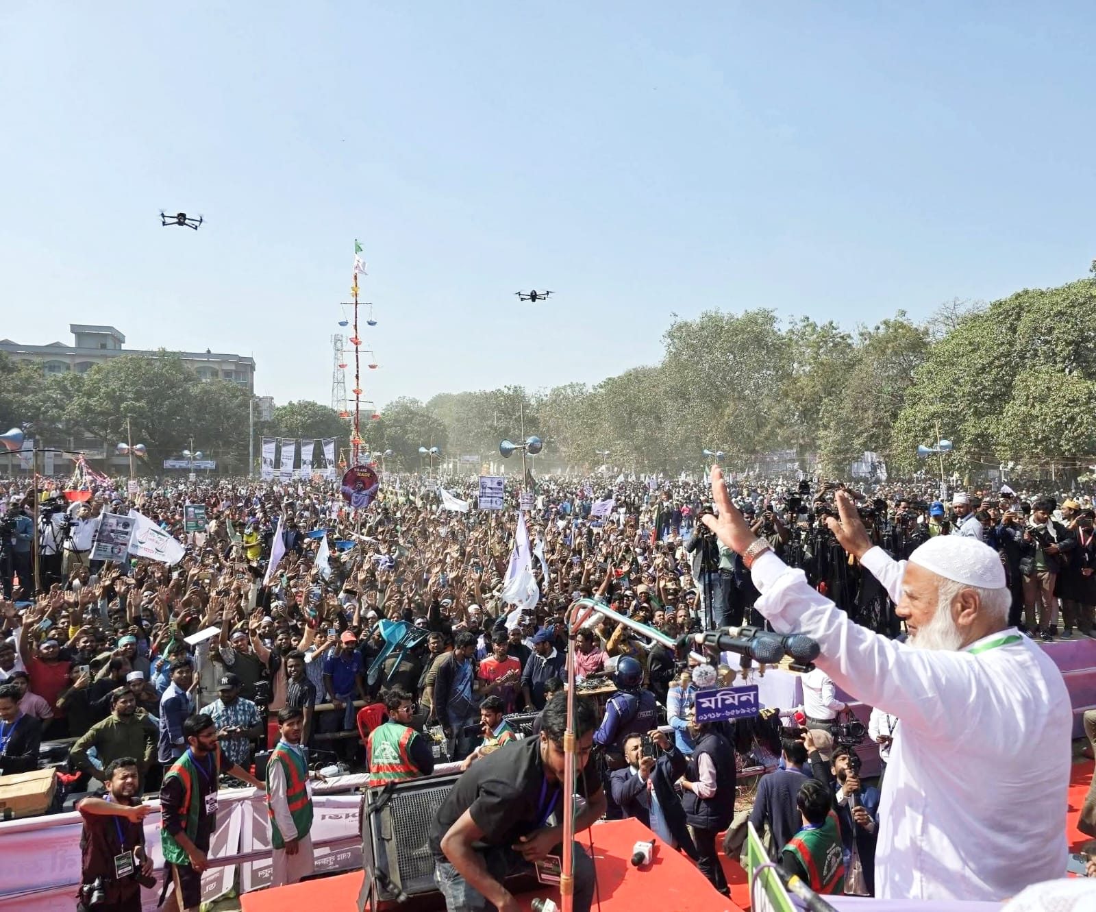 দুর্নীতিমুক্ত ও ইনসাফভিত্তিক রাষ্ট্র গড়তে ‘হ্যাঁ’-এর পক্ষে রায় চাইলেন ডা. শফিকুর রহমান