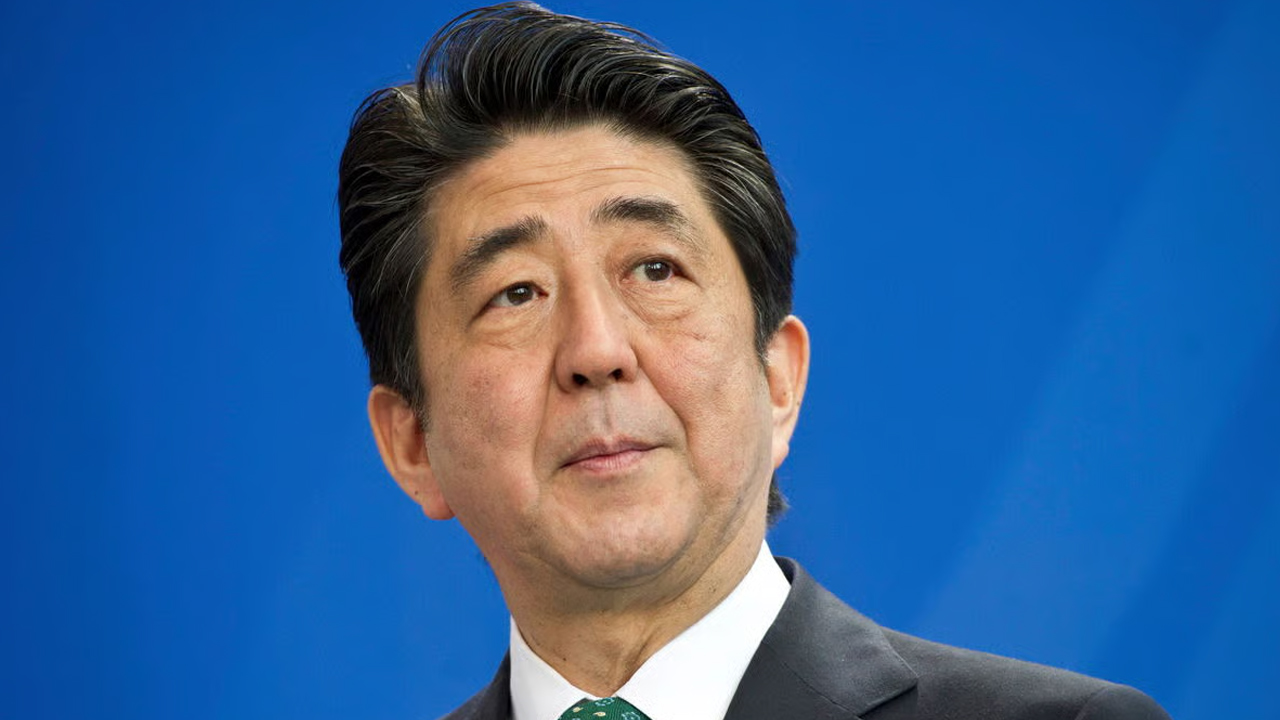 জাপানের সাবেক প্রধানমন্ত্রী শিনজো আবের হত্যাকারীকে যাবজ্জীবন কারাদণ্ড