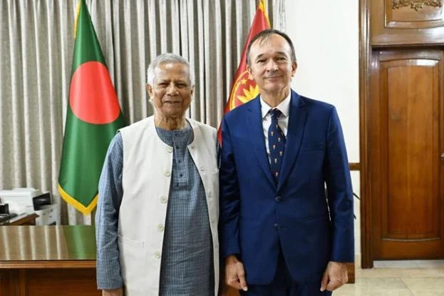 প্রধান উপদেষ্টার সঙ্গে ডাচ রাষ্ট্রদূতের বিদায়ী সাক্ষাৎ