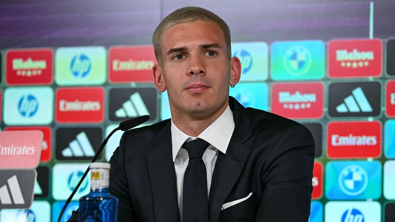 রিয়ালে যোগ দিয়েই মেসিকে বিশ্বের সেরা বললেন দলের ‘ভবিষ্যৎ মহাতারকা!’