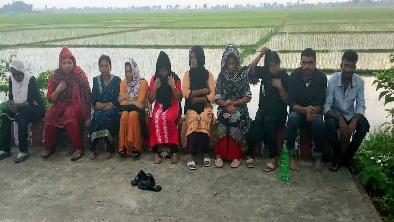 নওগাঁ সীমান্ত দিয়ে ১০ জনকে বিএসএফের পুশ ইন