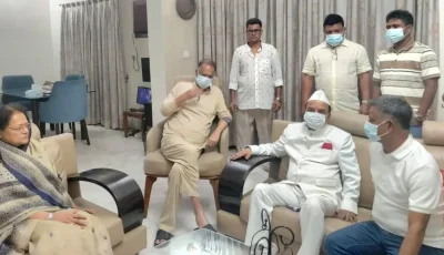 অসুস্থ জ্বালানি মন্ত্রীকে দেখতে বাসায় গেলেন গয়েশ্বর রায়