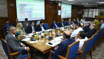 দেশজুড়ে বাংলা কিউআর সম্প্রসারণে বিভিন্ন মন্ত্রণালয়ের সহায়তা চাইলেন গভর্নর