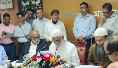 ৪৩৪১ হাজি ফেরত পাচ্ছেন ৪ কোটি ৮৭ লাখ টাকা