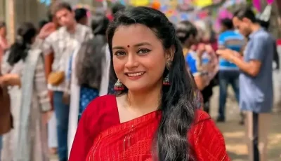 বাসা থেকে ঢাবি শিক্ষার্থীর মরদেহ উদ্ধার, চিরকুটে শিক্ষকের নাম