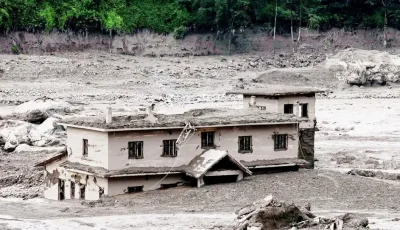 নেপালে আকস্মিক বন্যায় মৃতের সংখ্যা ৮০০ ছাড়িয়েছে