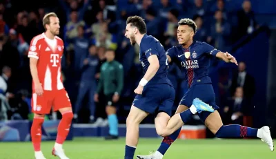 ৯ গোলের রোমাঞ্চকর লড়াইয়ে বায়ার্নকে হারাল পিএসজি