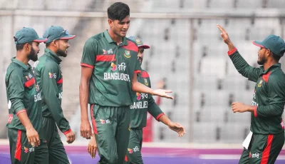 আজ পাকিস্তানের মুখোমুখি বাংলাদেশ