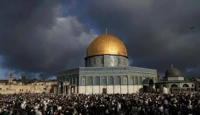 ৪০ দিন পর খুলে দেওয়া হলো আল-আকসা