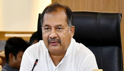 ভারতের সঙ্গে সম্পর্ক উন্নয়নে সরকার কাজ করছে : তথ্যমন্ত্রী
