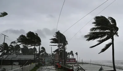 দেশের ৬ অঞ্চলে ঝোড়ো হাওয়ার আভাস, নদীবন্দরে ২ নম্বর সংকেত