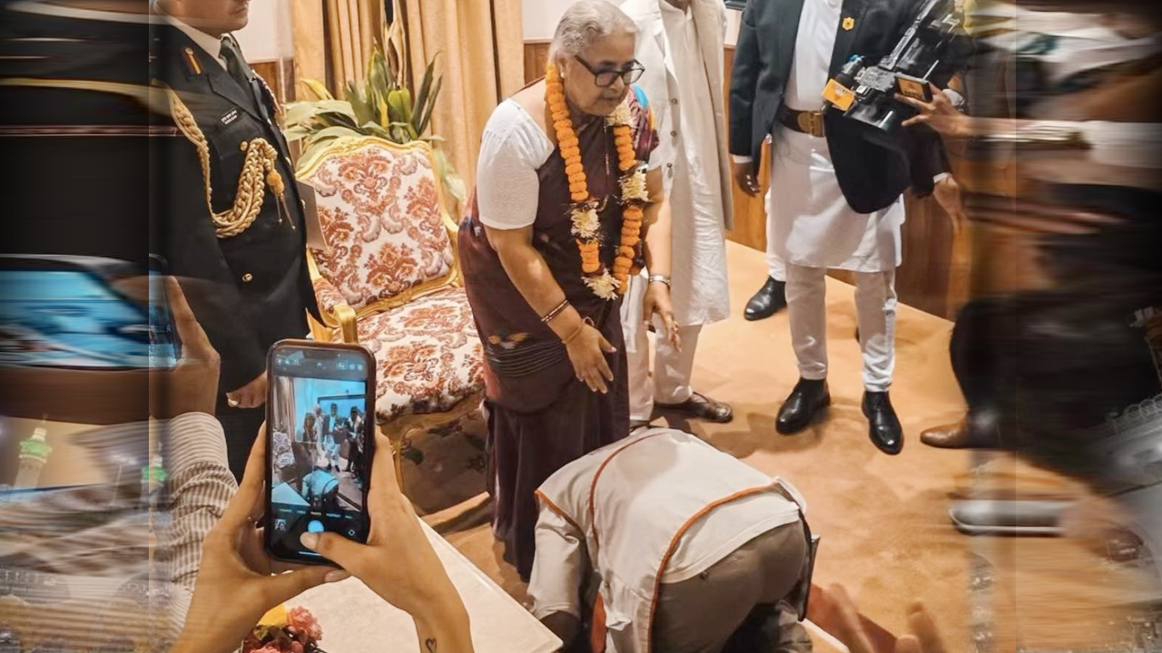 ভেঙে দেওয়া হলো নেপালের সংসদ, নির্বাচন মার্চে