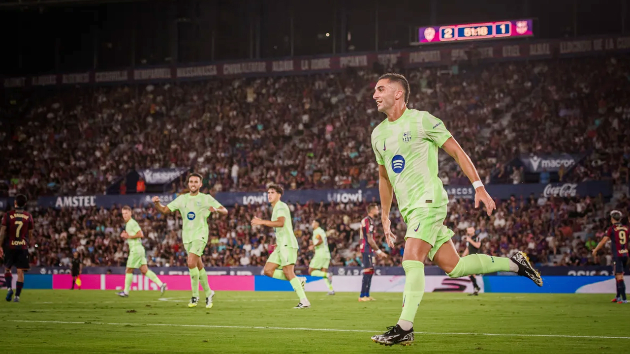 দ্বিগুণ পিছিয়ে থেকেও বার্সেলোনাকে জেতালেন পেদ্রি-তোরেসরা