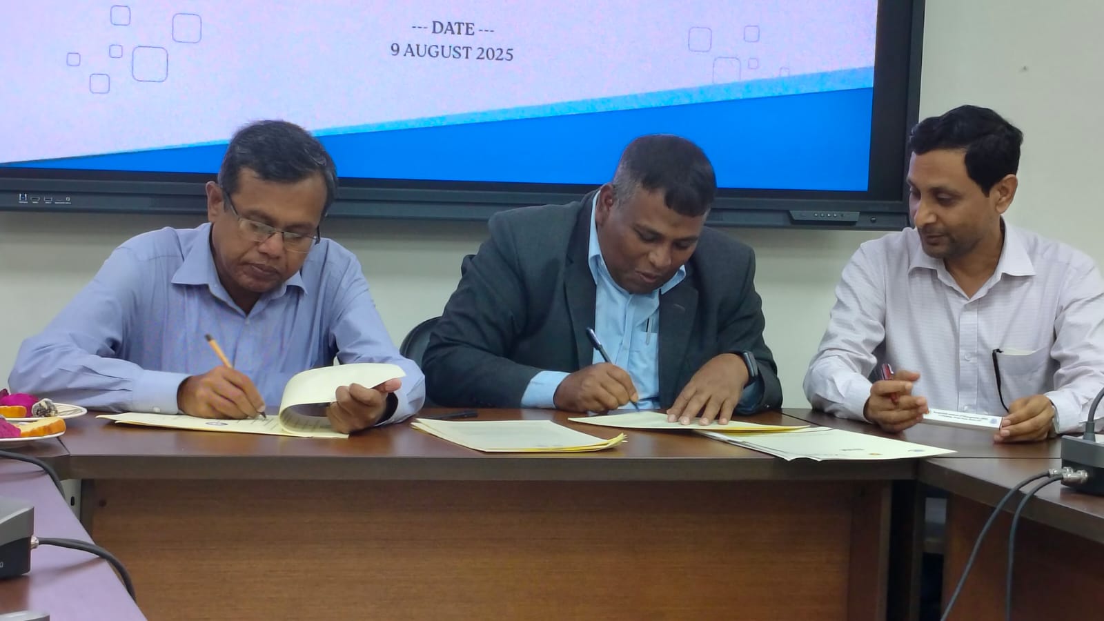 রুয়েটের সাথে বিআইএম’র সমঝোতা চুক্তি