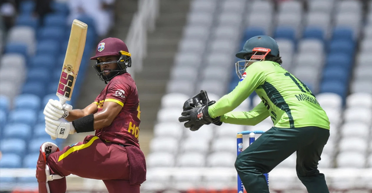 ওয়েস্ট ইন্ডিজের কাছে লজ্জার হার পাকিস্তানের