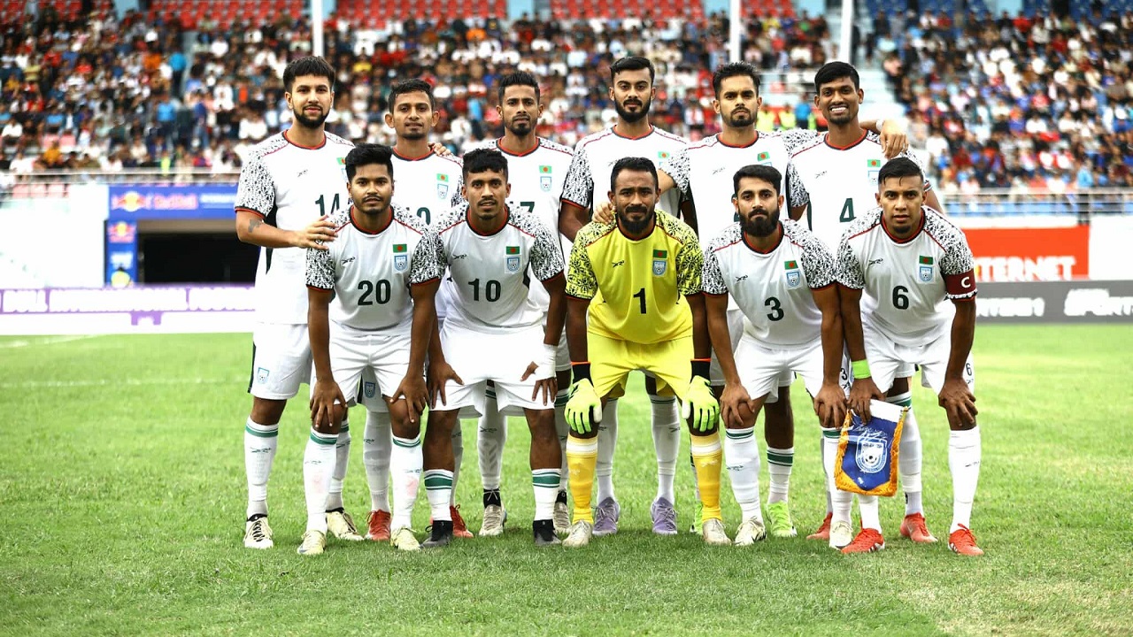 নেপালে বন্দি বাংলাদেশ দল, যেতে পারছে না বিমানবন্দরে
