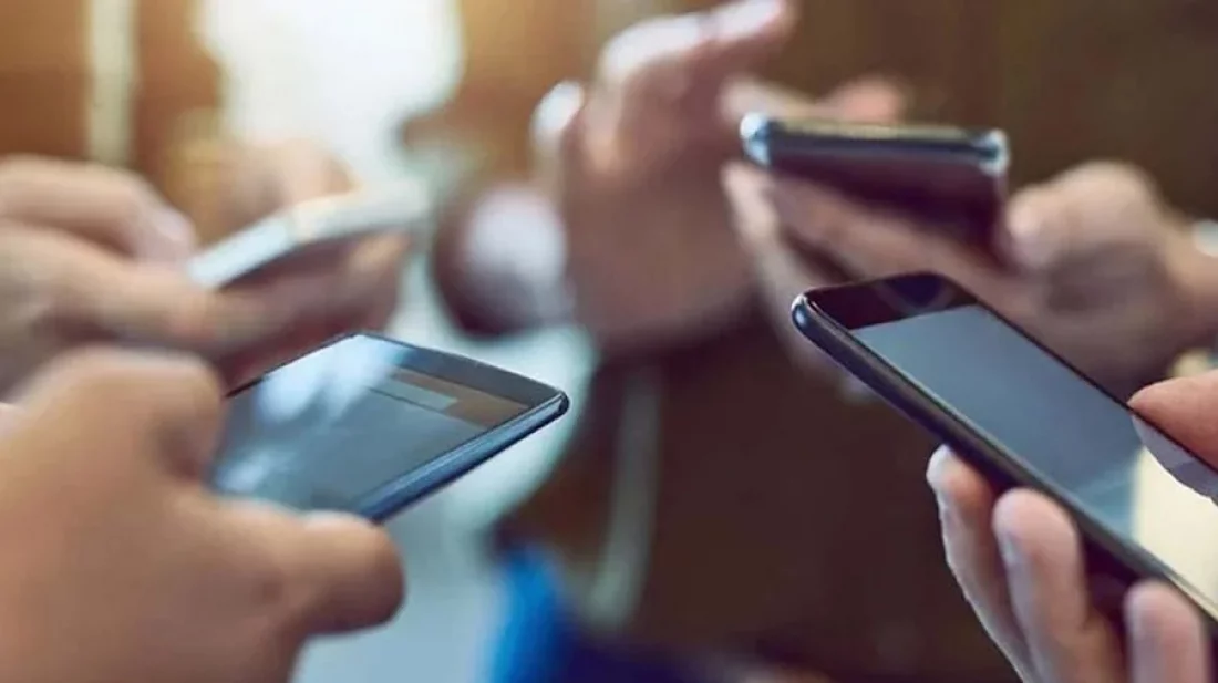 দেশের প্রায় অর্ধেক মানুষ ইন্টারনেটের বাইরে : বিবিএস জরিপ