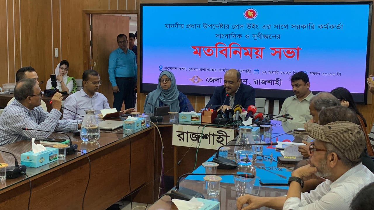 শুধু মত প্রকাশের জন্য কোনো সাংবাদিক হয়রানির শিকার হচ্ছে না : প্রধান উপদেষ্টার উপ-প্রেস সচিব