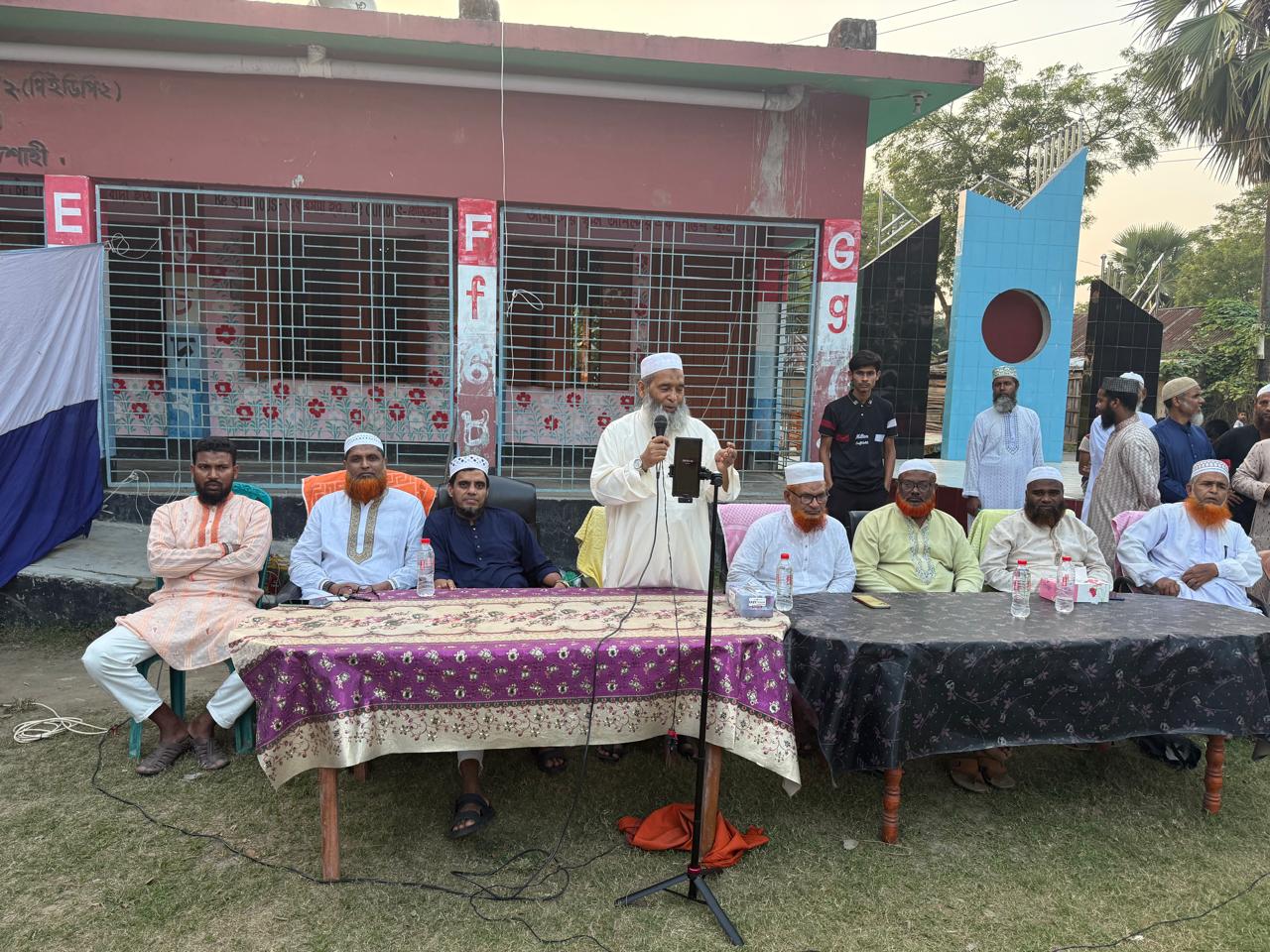 জামায়াত ক্ষমতায় গেলে সবাই নিরাপদে থাকবে: অধ্যাপক মুজিবুর