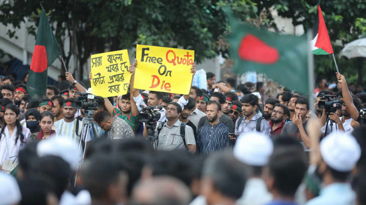জুলাই গণঅভ্যুত্থানের বছরপূর্তি ১ : জুলাই ‘সবে’ শুরু আন্দোলন