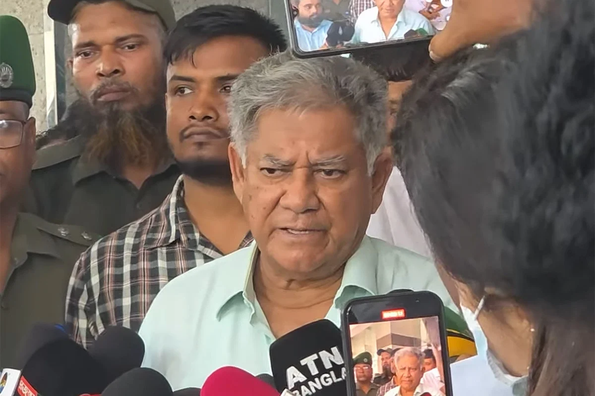 বিমানের প্রশিক্ষণ কোথায় হবে দেখার প্রয়োজন : সাখাওয়াত হোসেন