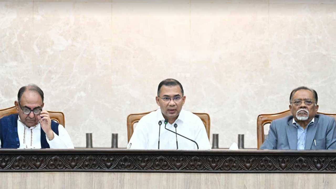 মানুষ অনেক প্রত্যাশা নিয়ে সরকারের দিকে তাকিয়ে : প্রধানমন্ত্রী