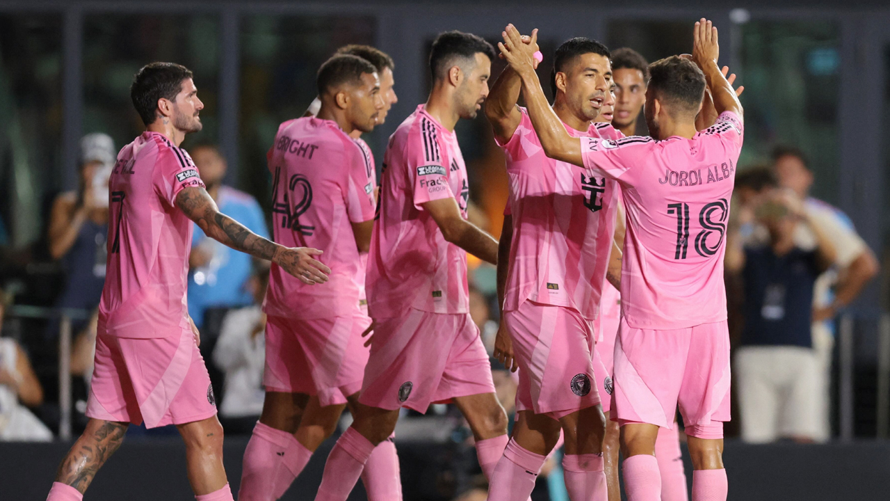 মায়ামিকে সেমিতে তুললেন সুয়ারেজ