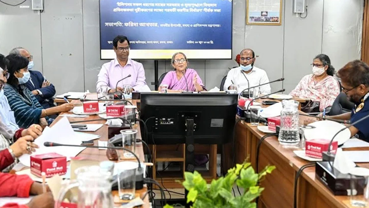 ইলিশের দাম অস্বাভাবিকভাবে বাড়ানো যাবে না : ফরিদা আখতার